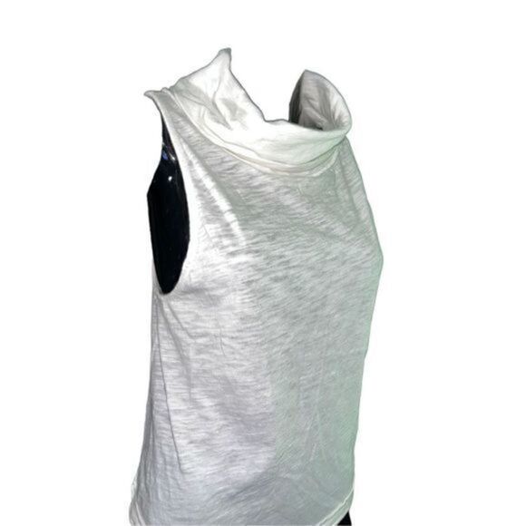 We the Free white cowl neck tank top size XS - Picture 11 of 13